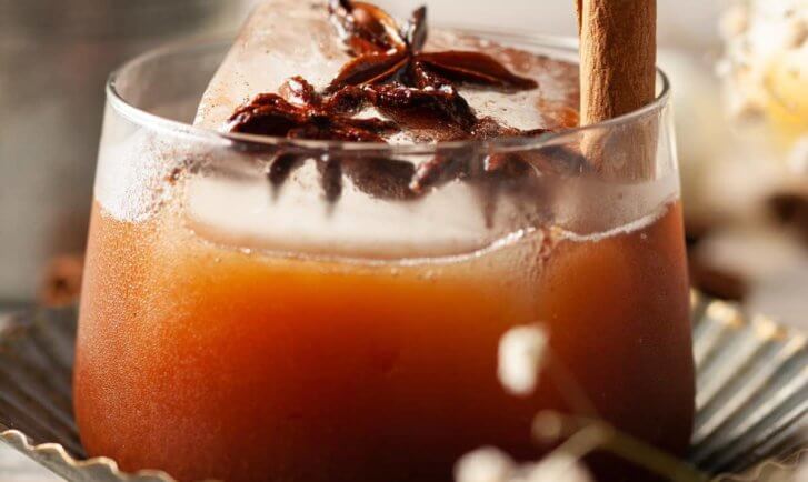 pumpkin spice fall cocktail