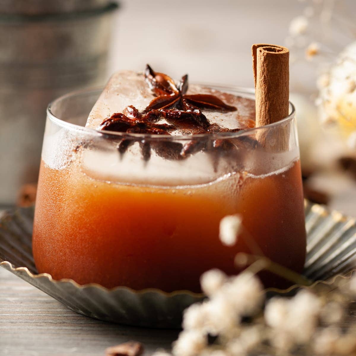 pumpkin spice fall cocktail